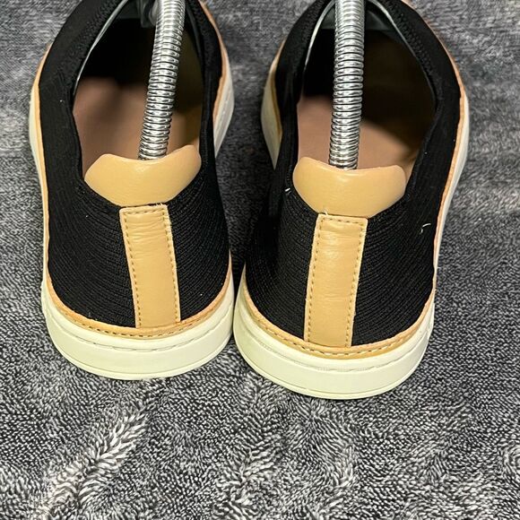 UGG Solid Black Fabric W/ Leather Trim Slip On Casual Shoes US Size 9 - Picture 4 of 8